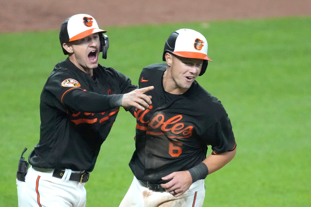 A look at the Orioles' record by uniform combination this season