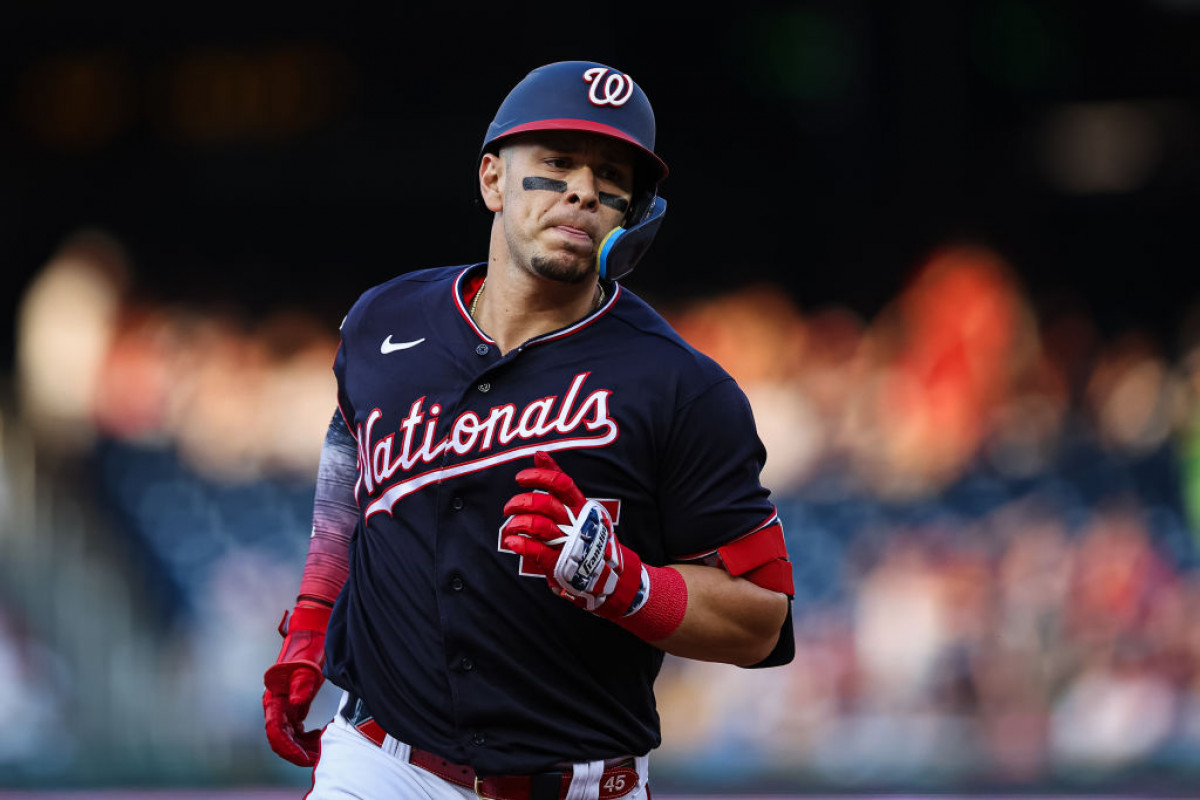 Joey Meneses' pinch-hit 3-run homer sends Nationals past White Sox 4-3