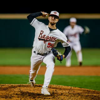 heid pitching white