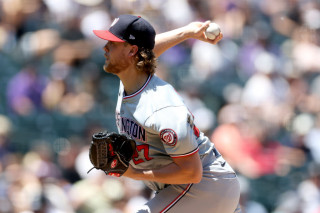 irvin pitching gray