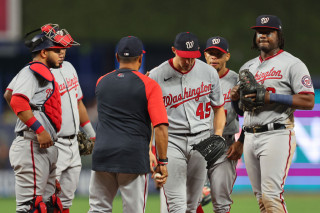 Aaron Sanchez exits gray