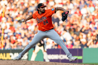 eflin pitching orange